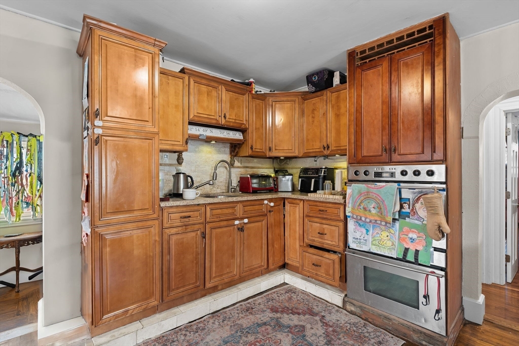 81 Wessagussett Road Weymouth, MA 02191 - Photo 3 of 29