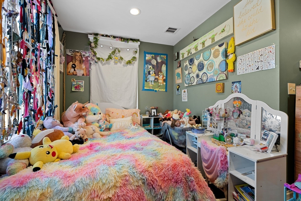 81 Wessagussett Road Weymouth, MA 02191 - Photo 8 of 29