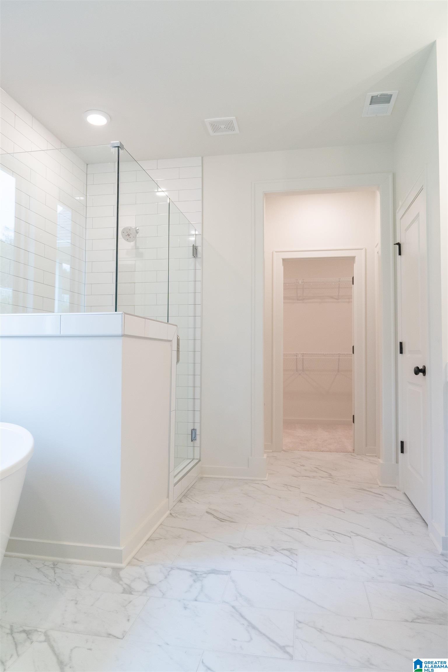 2052 Butler Road Birmingham, AL 35244 - Photo 12 of 29