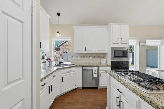 $440,000 | 30026 Nanton Drive, Spring, TX 77386