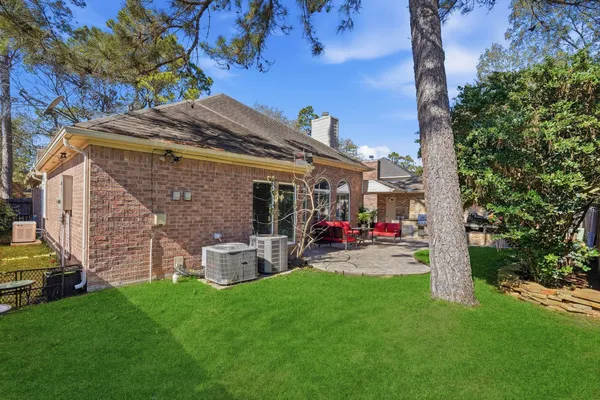 $425,000 | 30026 Nanton Drive, Spring, TX 77386