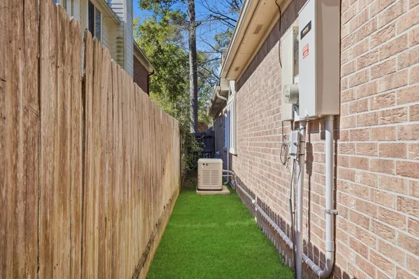 $425,000 | 30026 Nanton Drive, Spring, TX 77386