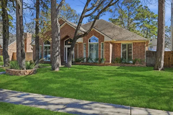 $425,000 | 30026 Nanton Drive, Spring, TX 77386