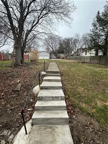 $875 | 208 West College Street, Unit 1A, Canonsburg, PA 15317