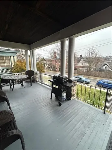 $875 | 208 West College Street, Unit 1A, Canonsburg, PA 15317