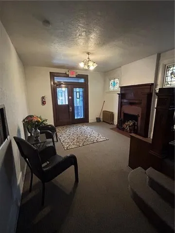 $875 | 208 West College Street, Unit 1A, Canonsburg, PA 15317