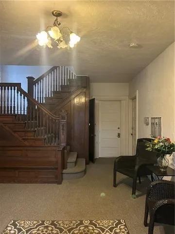 $875 | 208 West College Street, Unit 1A, Canonsburg, PA 15317