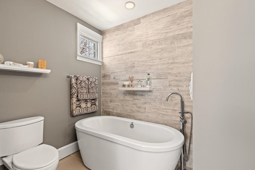 287 Rice Avenue Revere, MA 02151 - Photo 23 of 38 Gallery Image 23