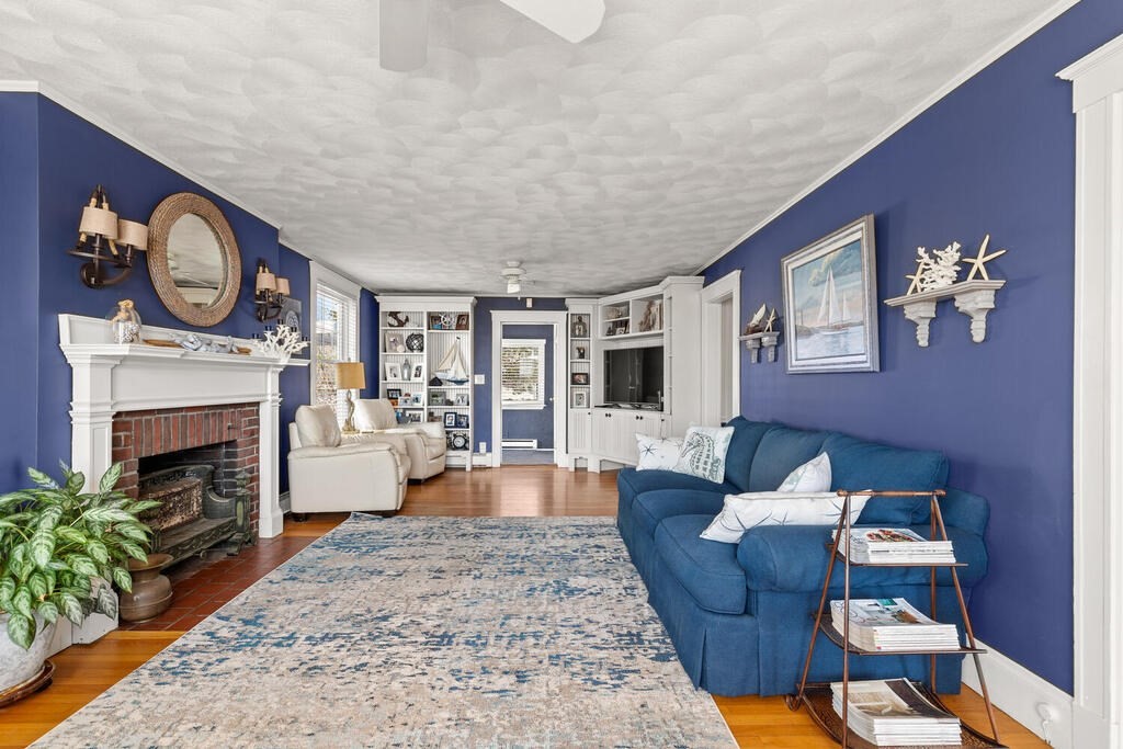 287 Rice Avenue Revere, MA 02151 - Photo 7 of 38 Gallery Image 7