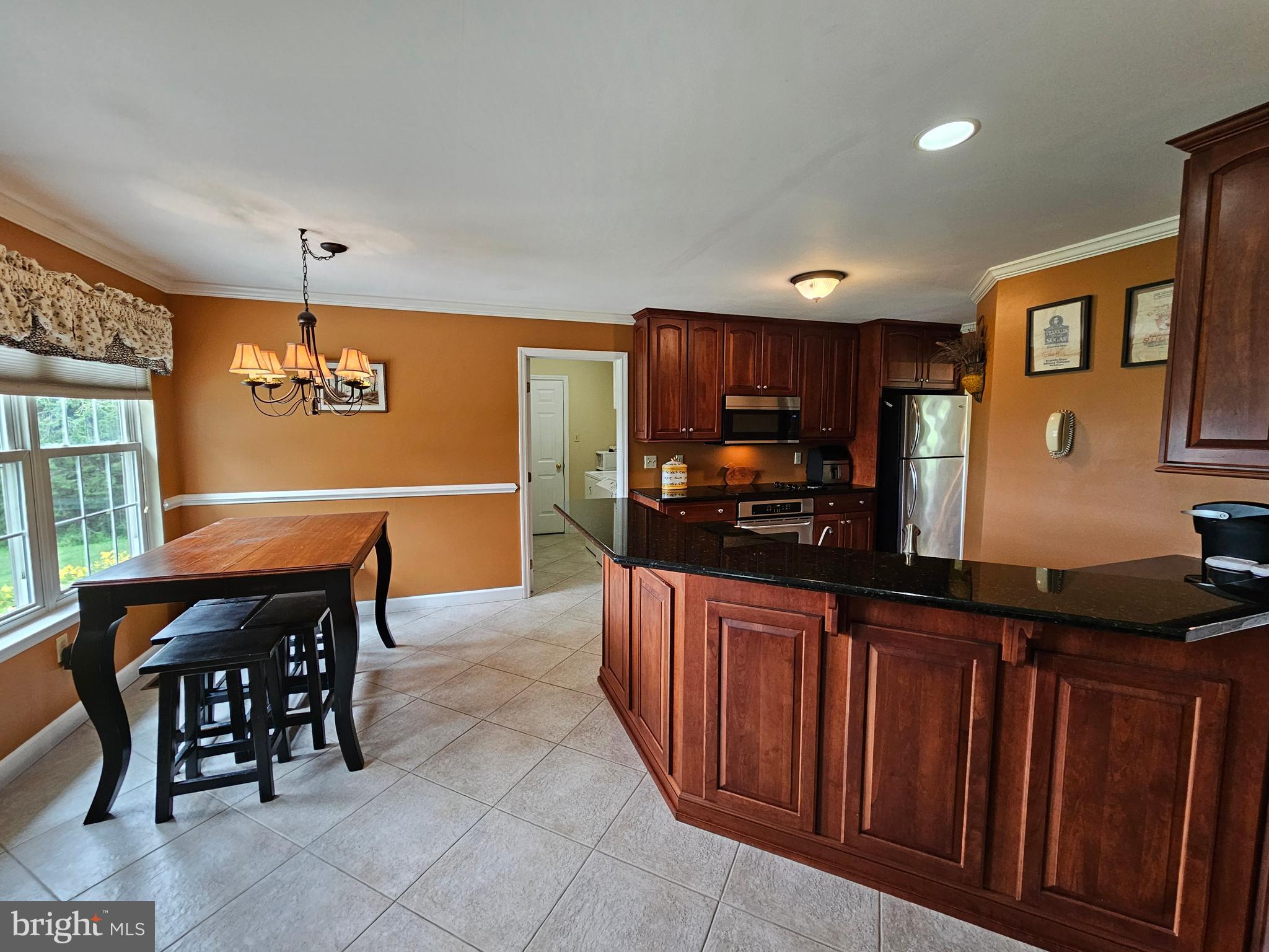 410 Chestnut Tree Road Elverson, PA 19520 - Photo 6 of 41 Gallery Image 6