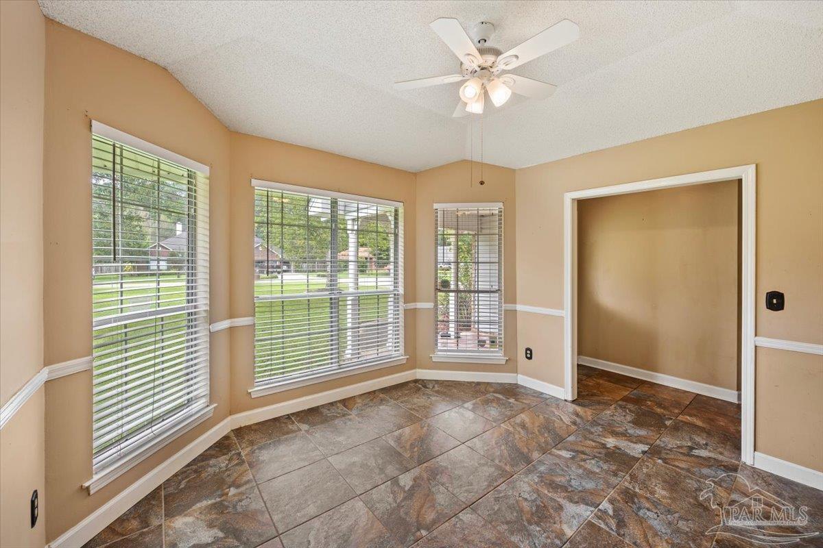 5317 Rowe Trail Pace, FL 32571 - Photo 8 of 48 Gallery Image 8