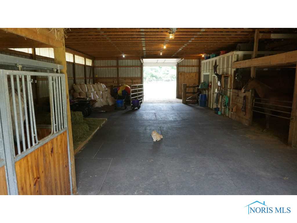 14205 Monclova Road Swanton, OH 43558 - Photo 13 of 19 Gallery Image 13
