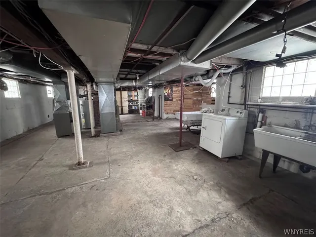 $1,100 | 350 Delaware Street, Unit 2, Tonawanda, NY 14150