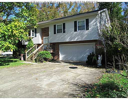 3 Lower Falls Road St. Albans, WV 25177 - Photo 1 of 16 Exterior Front.