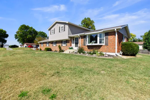 $238,500 | 3930 North Avalon Drive, Marion, IN 46952
