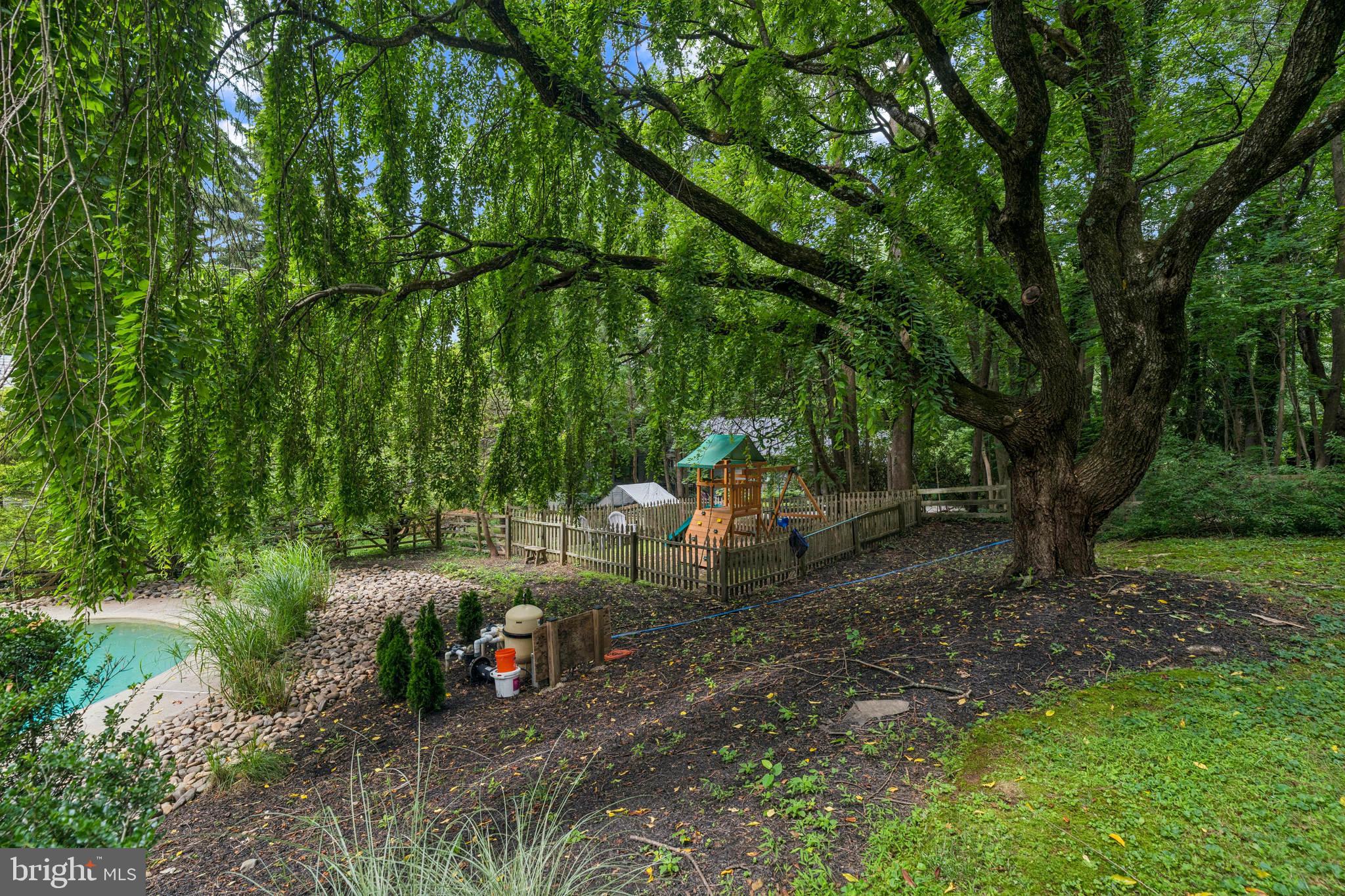 443 Homestead Road Wayne, PA 19087 - Photo 15 of 55