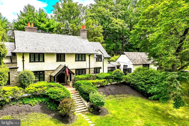 $1,899,000 | 443 Homestead Road, Wayne, PA 19087