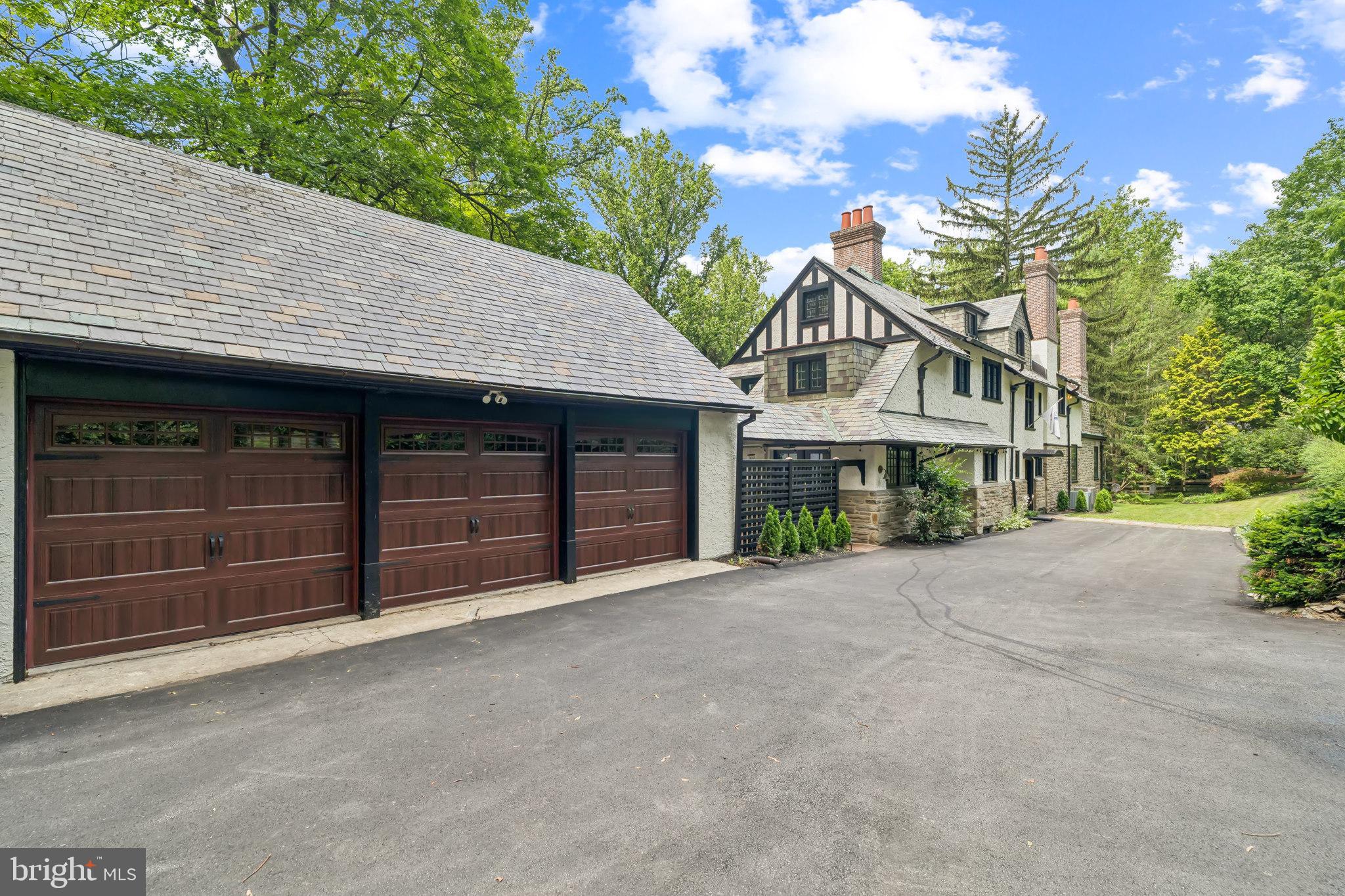 443 Homestead Road Wayne, PA 19087 - Photo 7 of 55