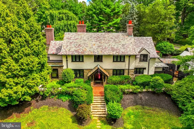 $1,899,000 | 443 Homestead Road, Wayne, PA 19087
