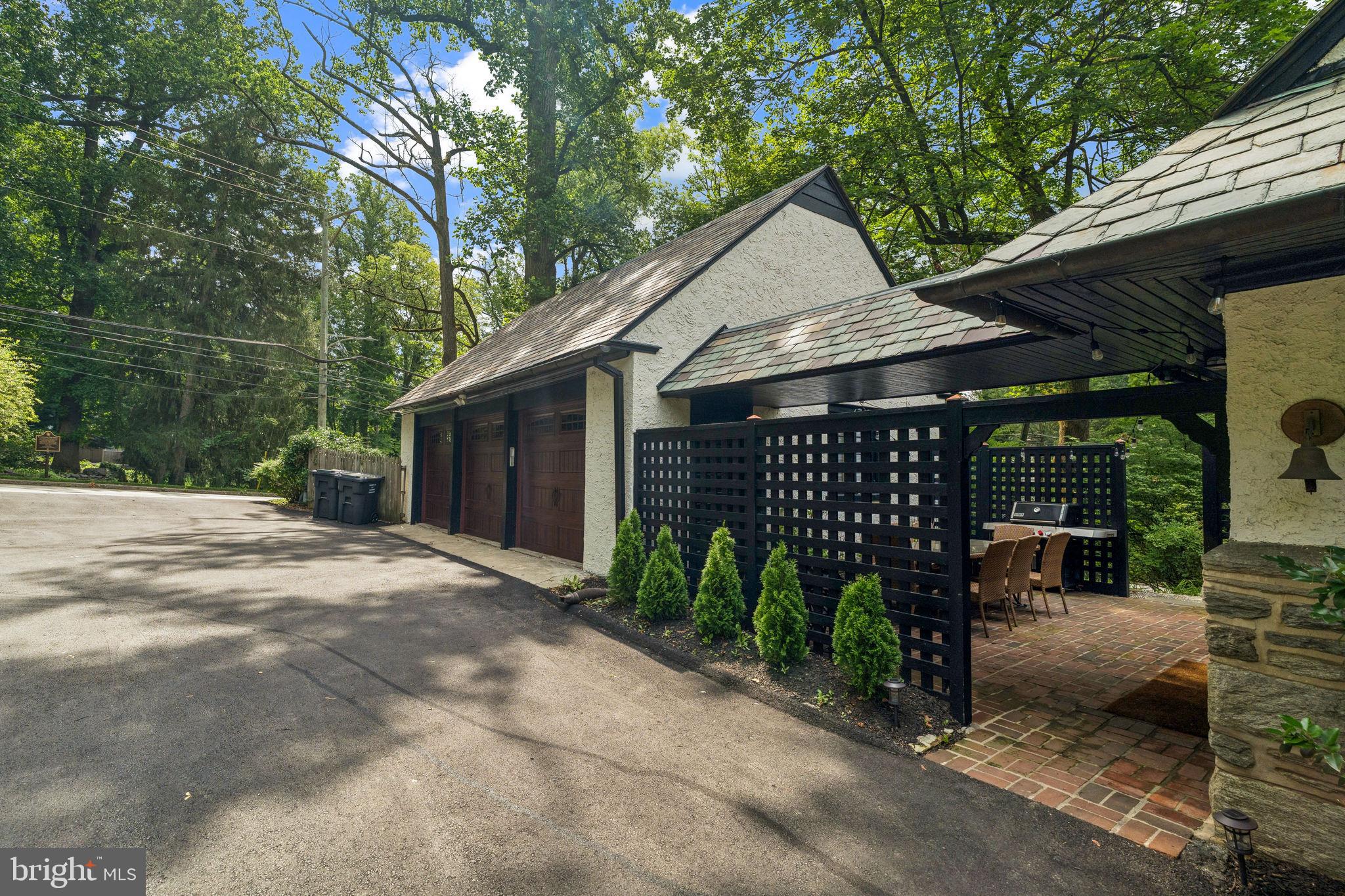 443 Homestead Road Wayne, PA 19087 - Photo 8 of 55