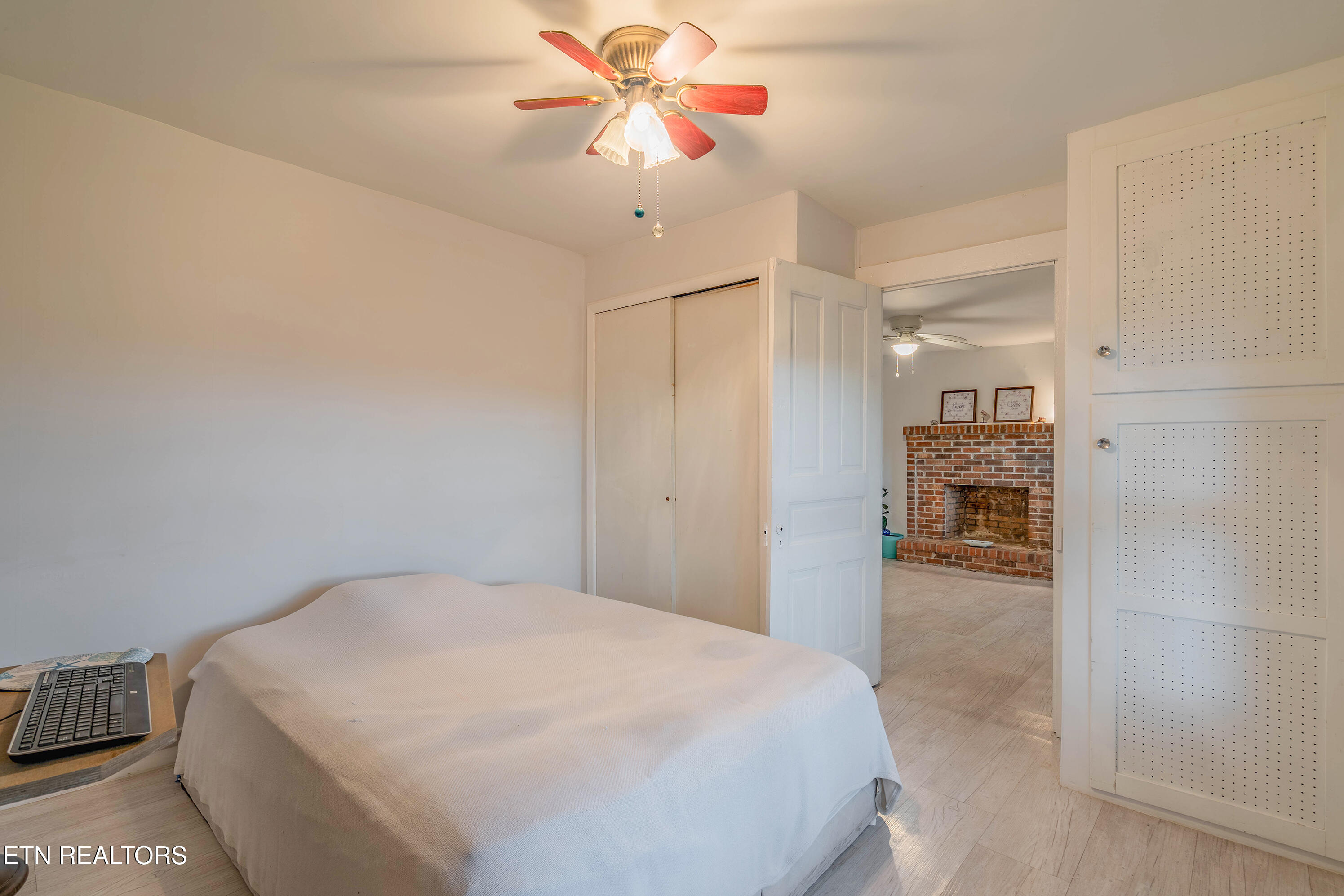 2519 Maples Branch Road Sevierville, TN 37876 - Photo 16 of 28 Bedroom 1