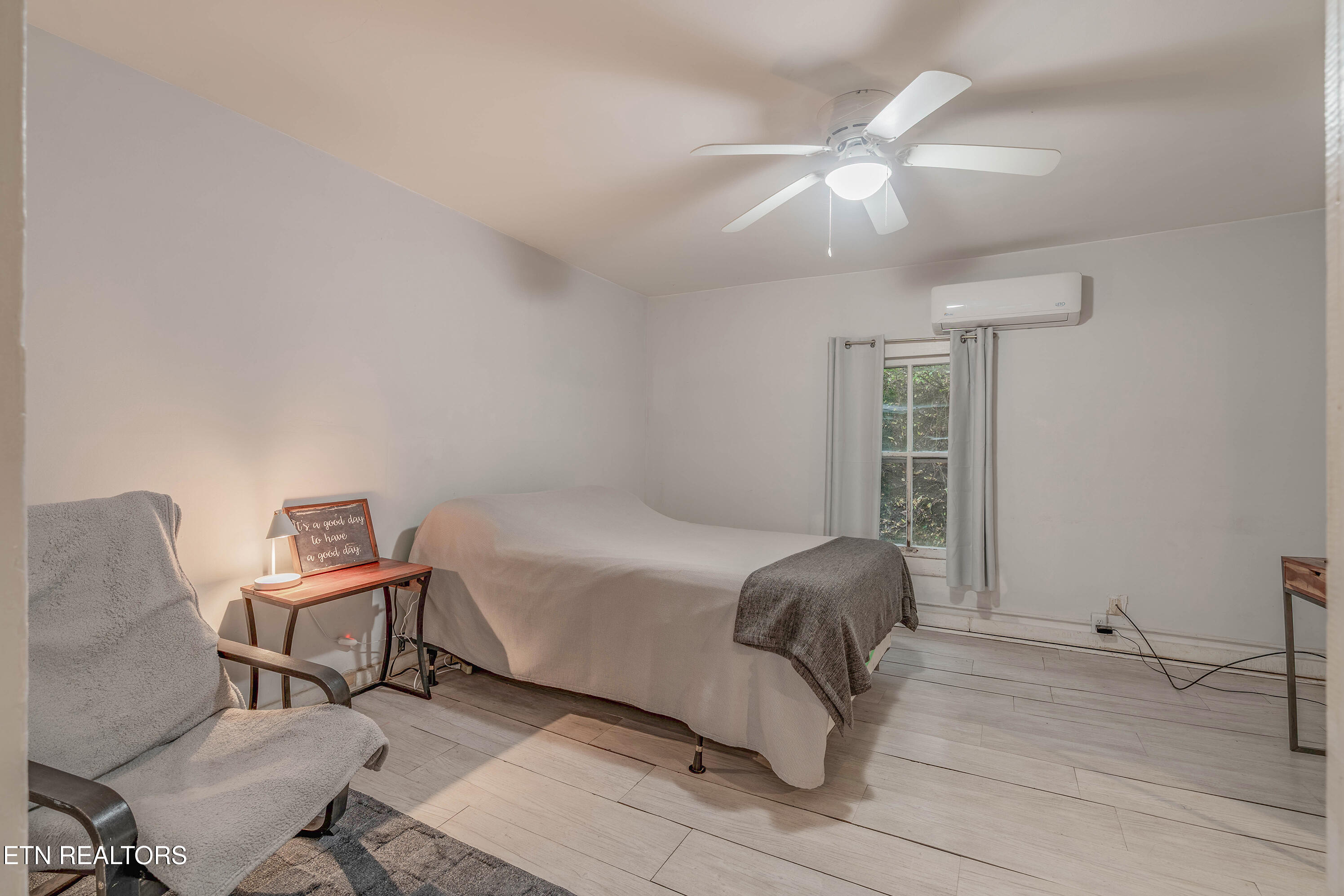 2519 Maples Branch Road Sevierville, TN 37876 - Photo 17 of 28 Bedroom 2