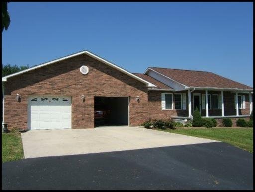 140 Sawmill Ridge Road Jamestown, TN 38556 - Photo 1 of 1 Primary Photo