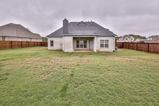 $423,900 | 225 Country Brook Drive, Oakland, TN 38060