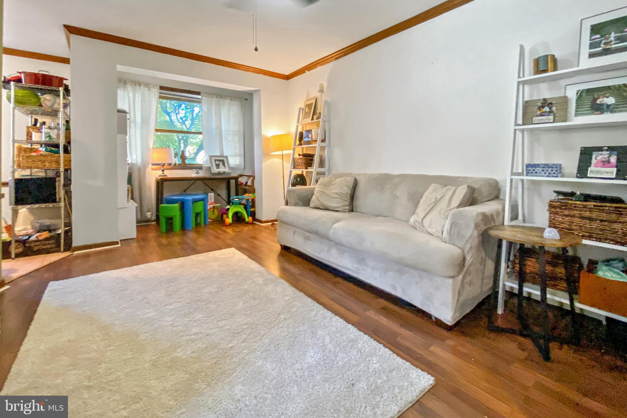 478 Rively Avenue Collingdale, PA 19023 - Photo 3 of 50 1st fl living room