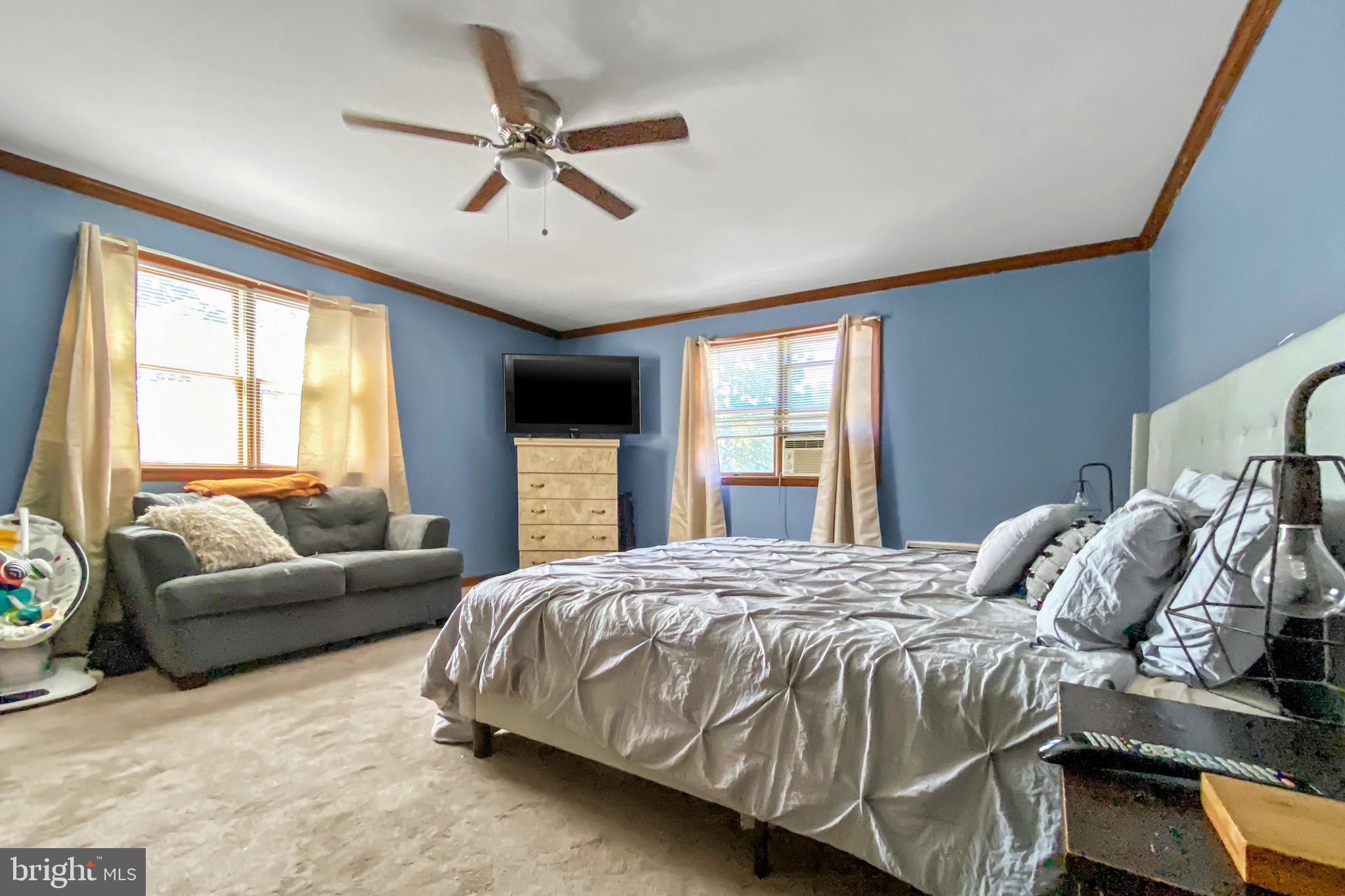 478 Rively Avenue Collingdale, PA 19023 - Photo 22 of 50 1st fl primary bedroom