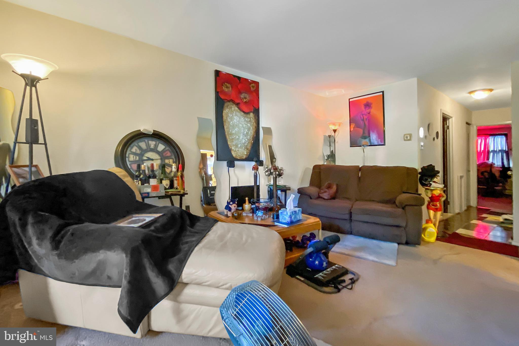 478 Rively Avenue Collingdale, PA 19023 - Photo 39 of 50 2nd fl living room