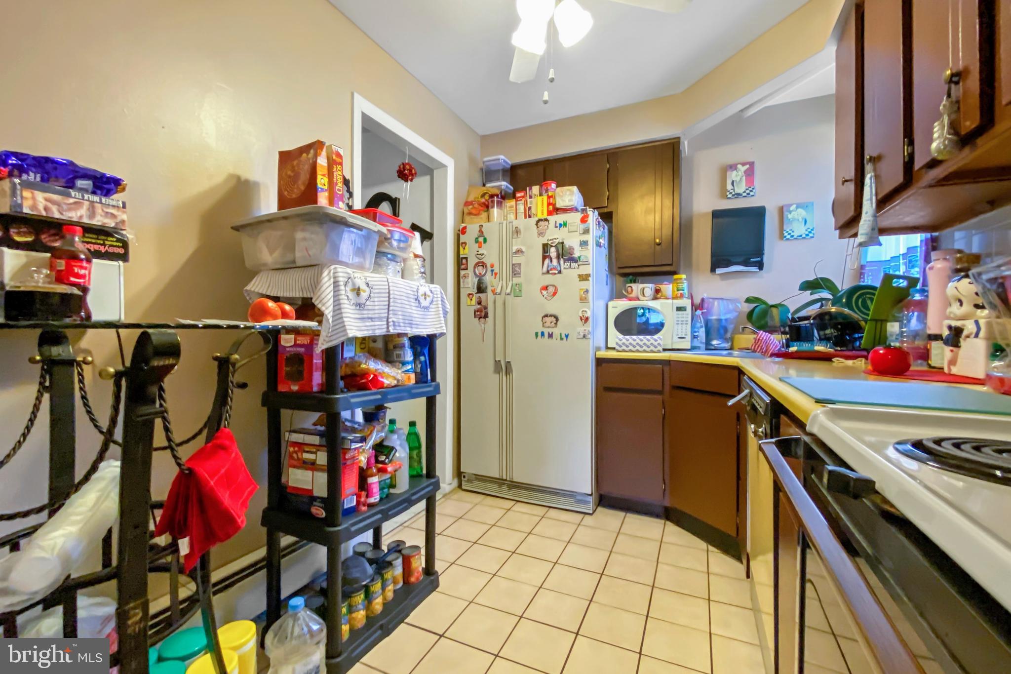 478 Rively Avenue Collingdale, PA 19023 - Photo 42 of 50 2nd fl kitchen