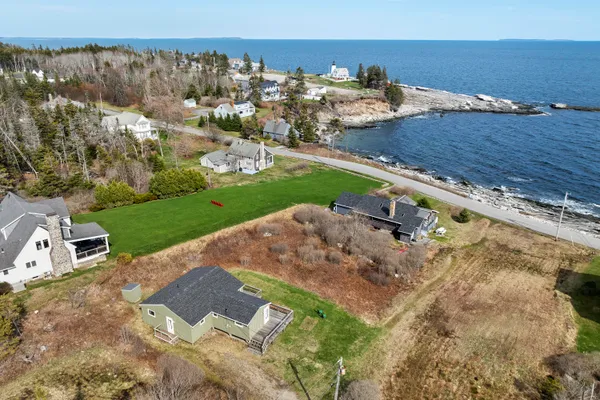 $595,000 | 16 Monhegan View Terrace, Bristol, ME 04554