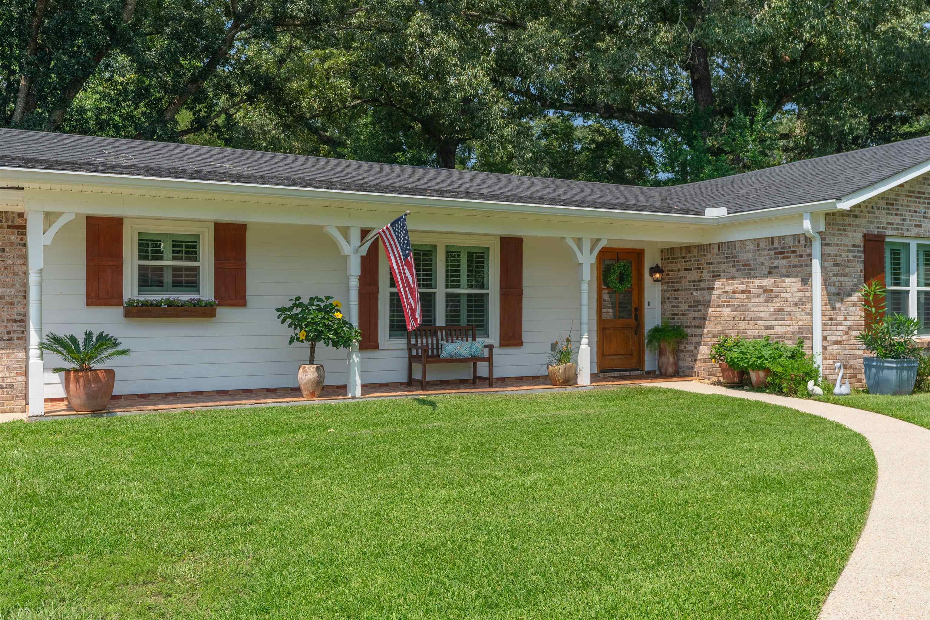 5 Command Heights Daphne, AL 36527 - Photo 2 of 45