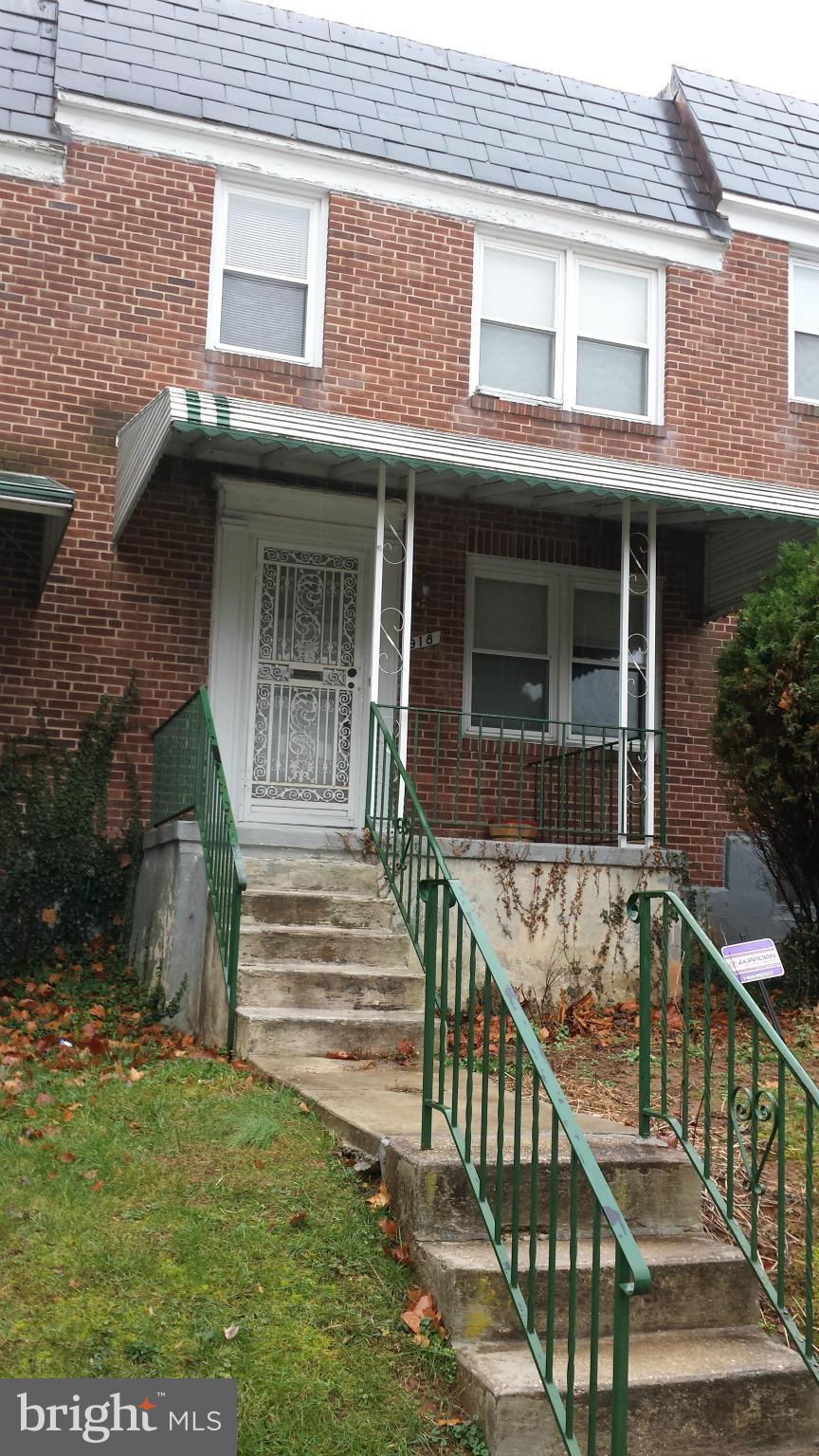 918 Wicklow Road Baltimore, MD 21229 - Photo 1 of 14 Exterior (Front)