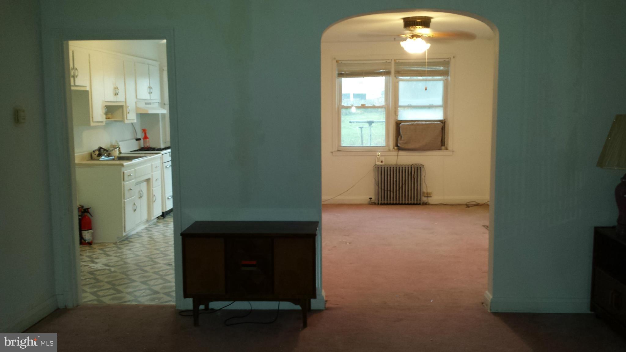 918 Wicklow Road Baltimore, MD 21229 - Photo 14 of 14 Dining Room