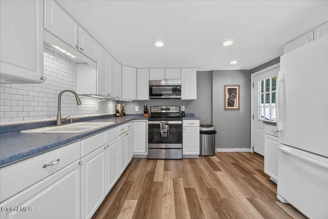 $225,000 | 156 Beech Street, Mayfield, NY 12117