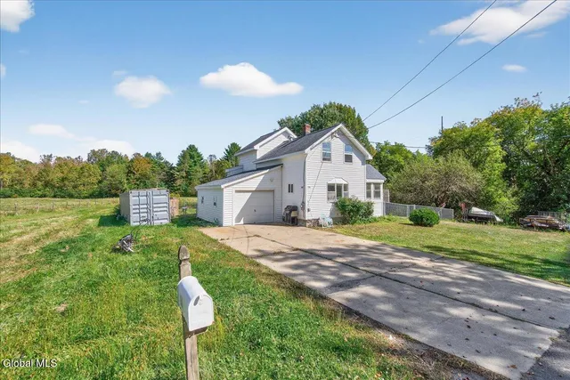 $225,000 | 156 Beech Street, Mayfield, NY 12117