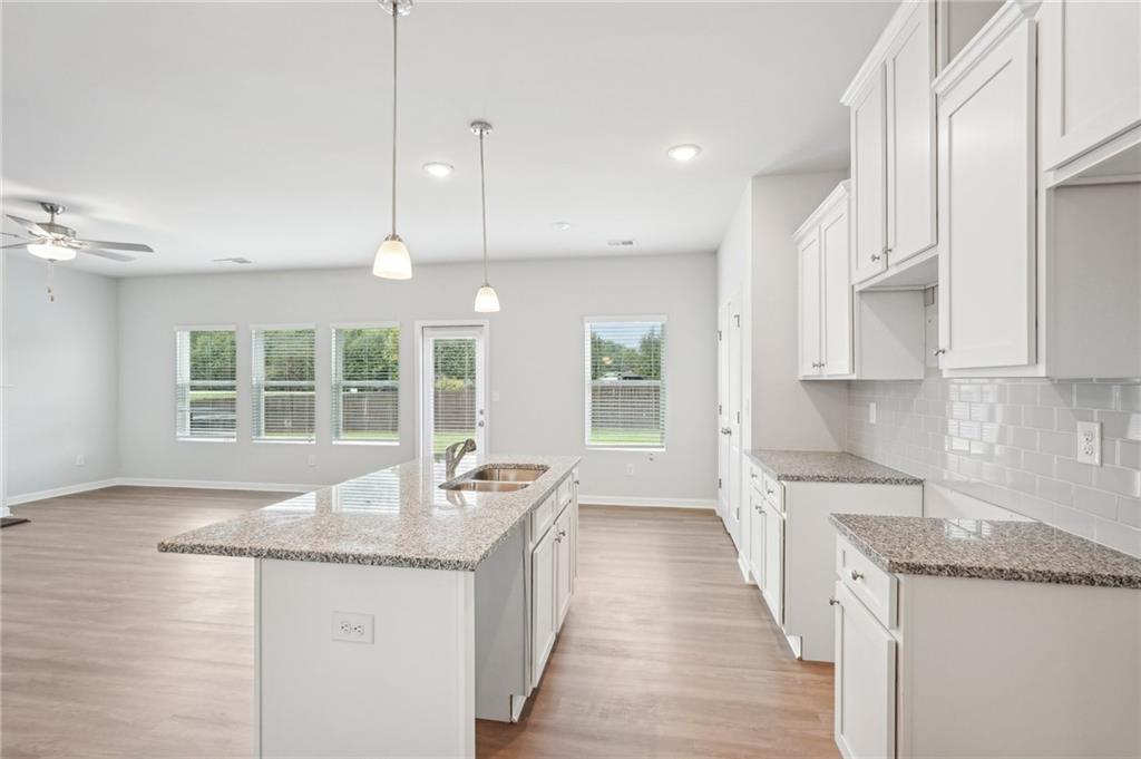 5836 Maddox Road Morrow, GA 30260 - Photo 5 of 39 Gallery Image 5