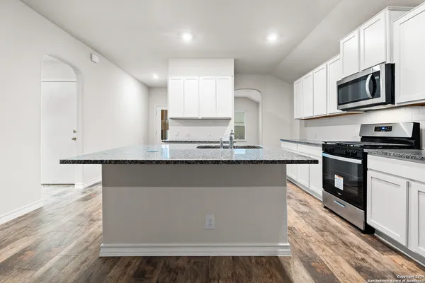 $1,950 | 4834 Paluxy Trail, San Antonio, TX 78253