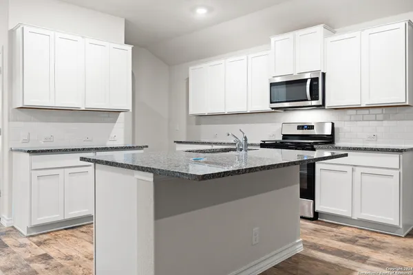$1,950 | 4834 Paluxy Trail, San Antonio, TX 78253
