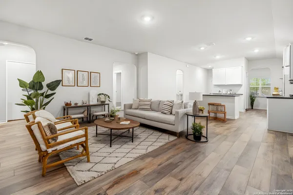 $1,950 | 4834 Paluxy Trail, San Antonio, TX 78253