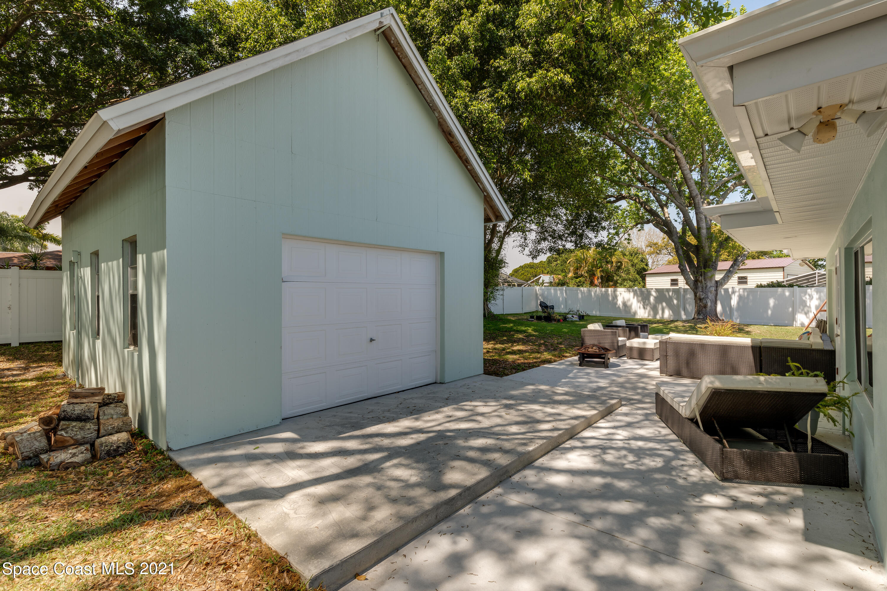 1168 Cromey Road Northeast Palm Bay, FL 32905 - Photo 20 of 29 252A0392-Edit