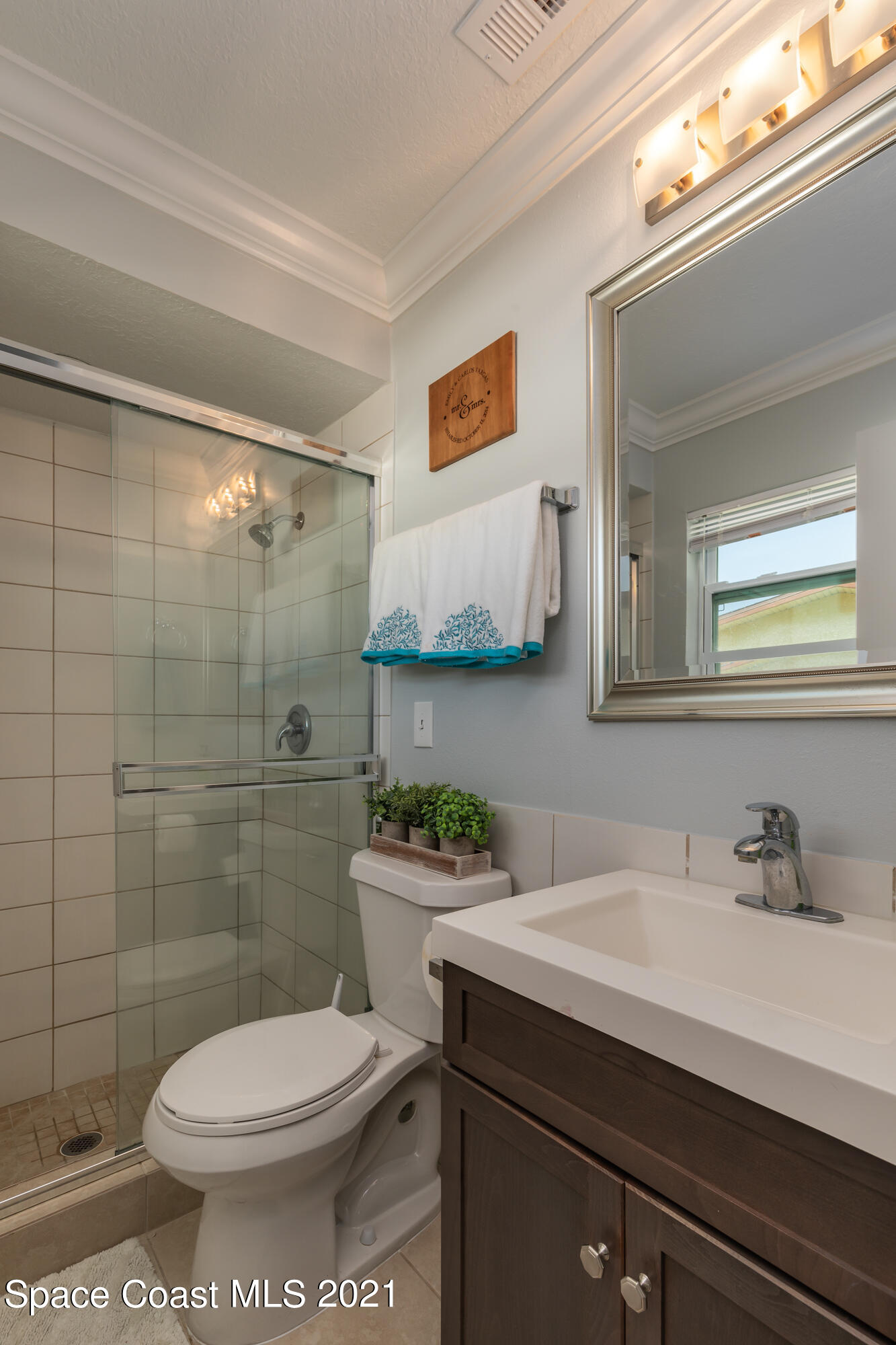 1168 Cromey Road Northeast Palm Bay, FL 32905 - Photo 7 of 29 252A0266-Edit