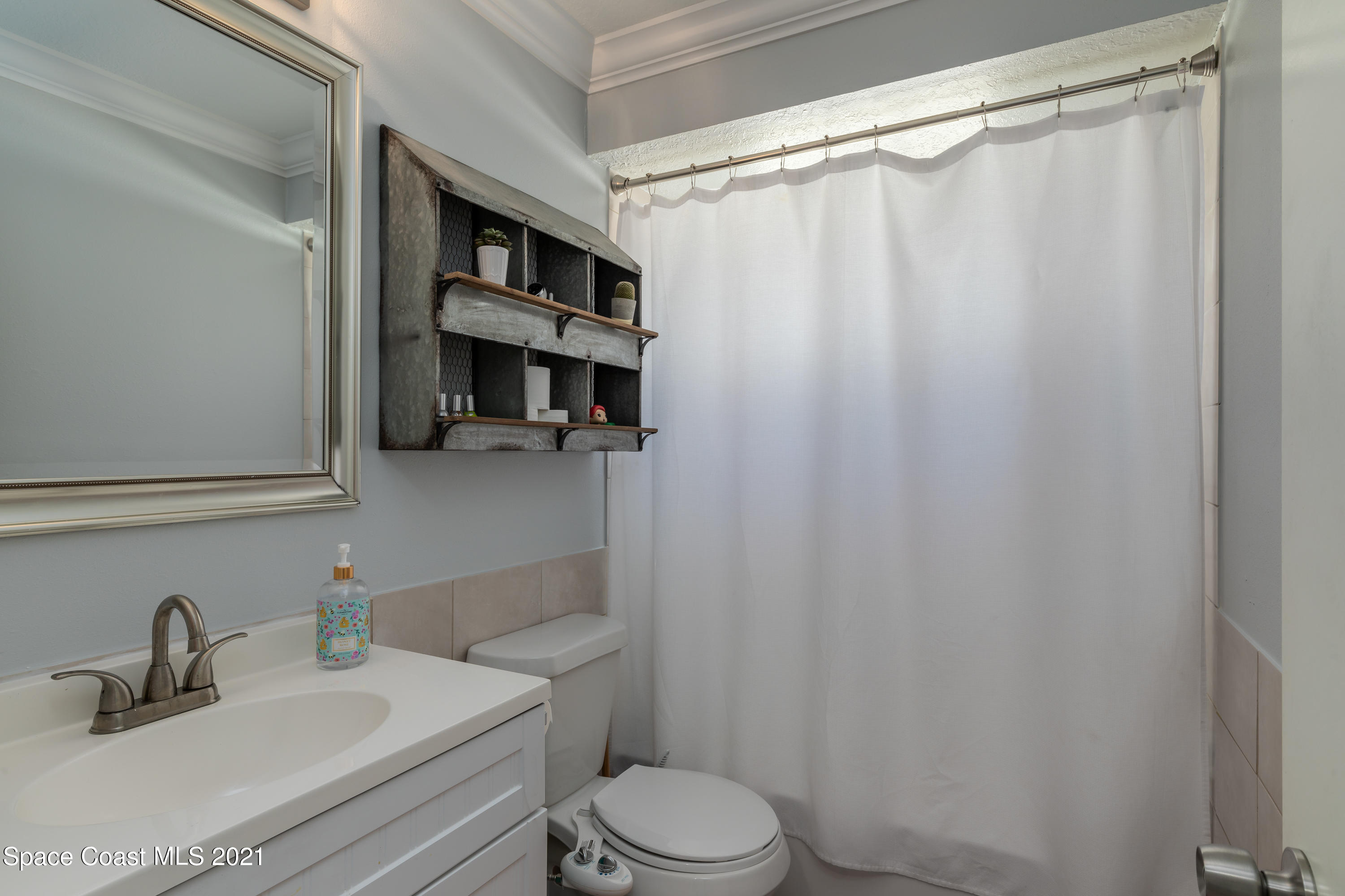 1168 Cromey Road Northeast Palm Bay, FL 32905 - Photo 9 of 29 252A0275-Edit
