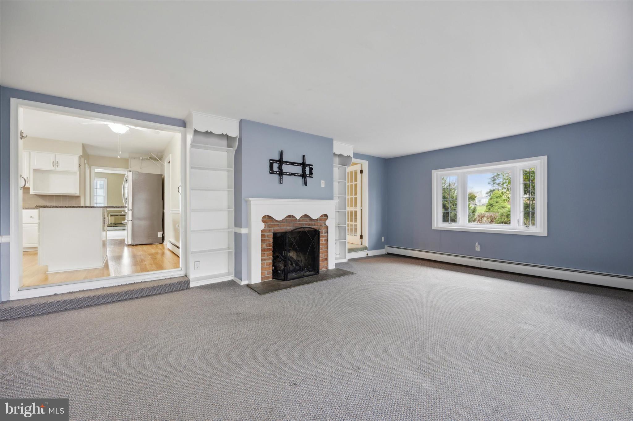 314 Willowbrook Road Horsham, PA 19044 - Photo 8 of 41 Family Room