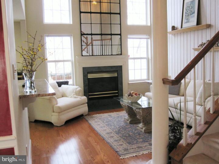 94 Lemonton Way Radnor, PA 19087 - Photo 3 of 21 Family Room