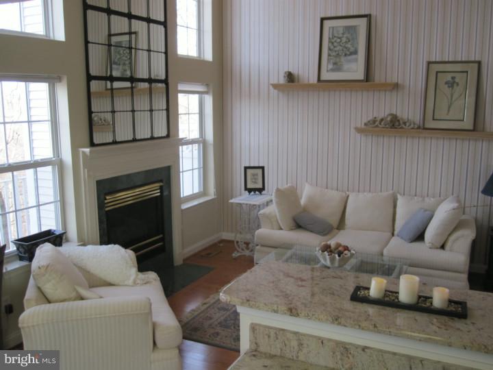 94 Lemonton Way Radnor, PA 19087 - Photo 4 of 21 Family Room