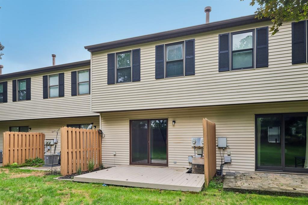 136 Mosside Loop Seven Fields, PA 16046 - Photo 2 of 31 Gallery Image 2
