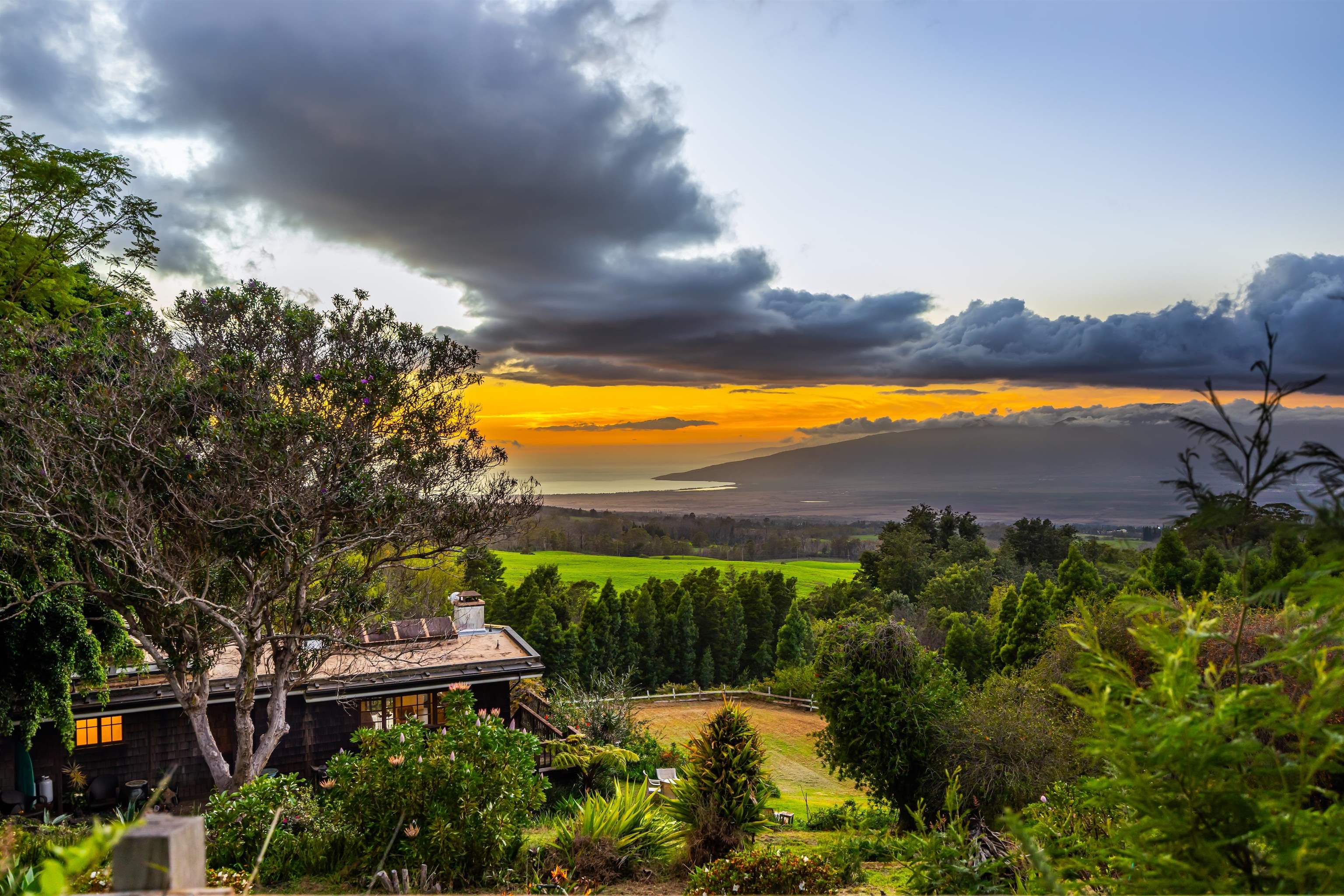 1854 Olinda Road Makawao, HI 96768 - Photo 5 of 26 a view of an outdoor space and swimming pool
